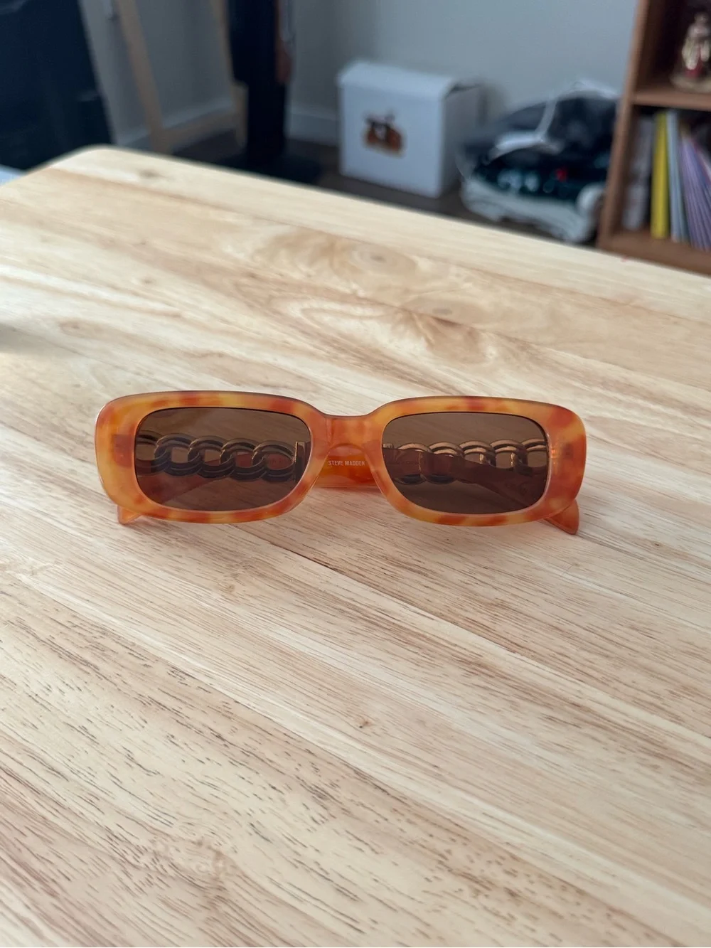 Women’s Rectangular Tortoiseshell Sunglasses